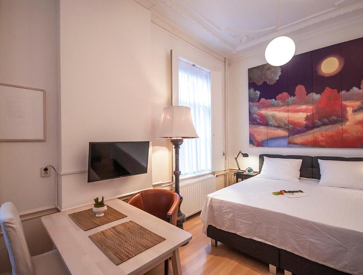 Nieuwehaven25 Bed & Breakfast Дордрехт Екстериор снимка